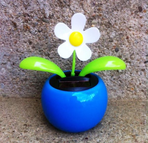 leuchtkoenig - 4 Wackelblumen Solar Blume bunt